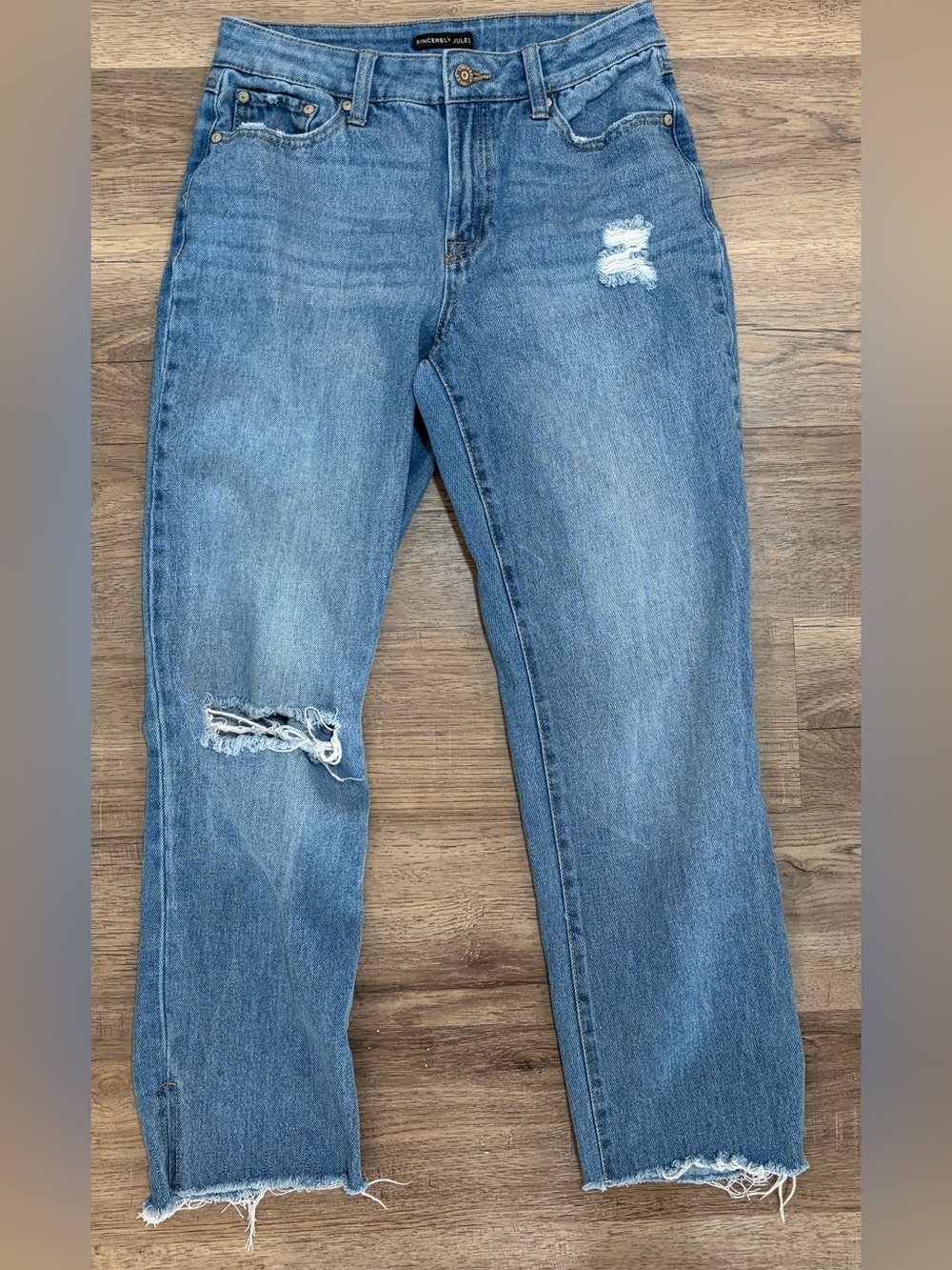 Sincerely Jules Distressed High Rise‎ Straight-Leg Medium Wash Raw Hem
